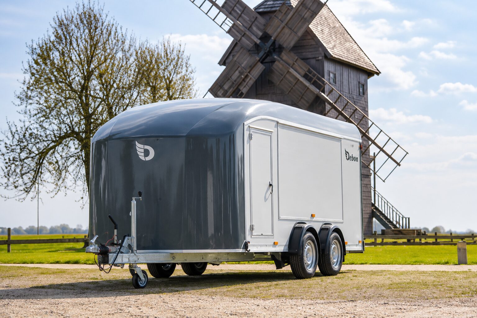 28A.jpg Debon Roadster 900 Kofferanhänger – Image 1